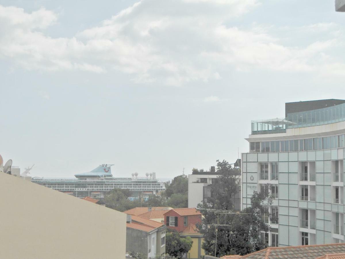 Terrace Apartment Φουνκάλ Εξωτερικό φωτογραφία